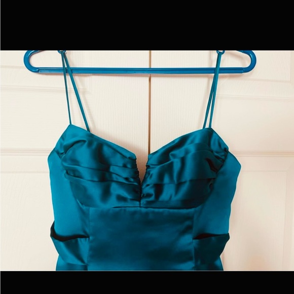 Laundry by Shelli Segal dress size 4 - Picture 2 of 4